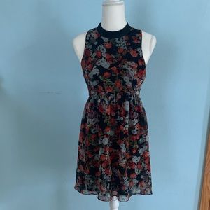 👠 BCBGeneration Floral Print Dress